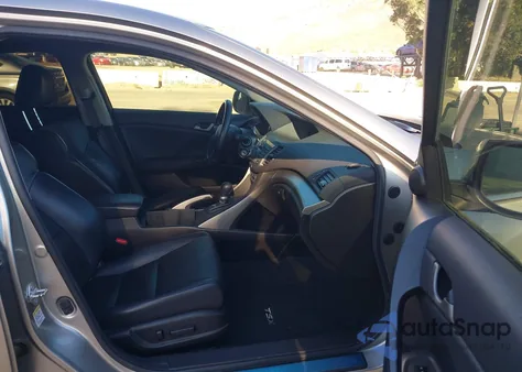 2010 Acura Tsx 2.4 z USA, uszkodzony, nr VIN JH4CU2F63AC013493